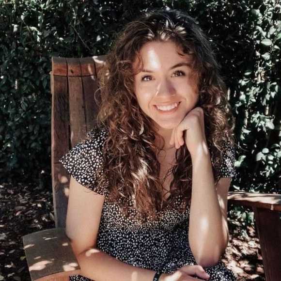 Meet your Posher, Ava - Picture 1 of 1